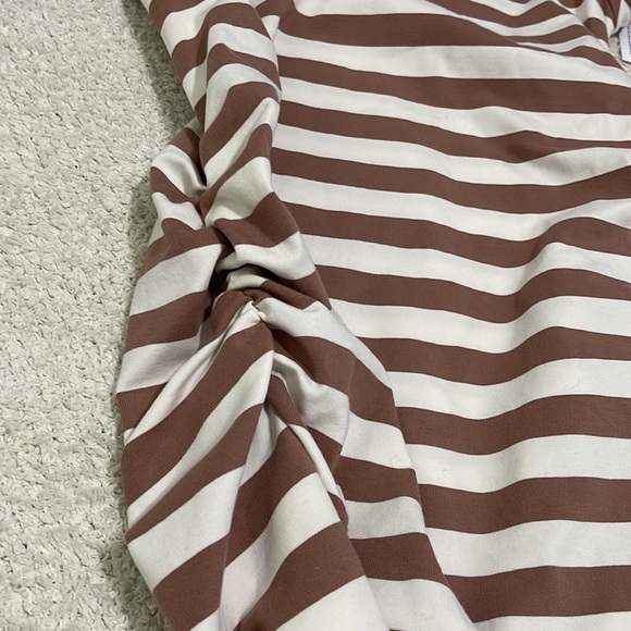 NWT- Old Navy Maternity- XS - Picture 5 of 7